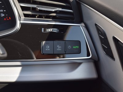 2022 AUDI Q8 — миниатюра 40
