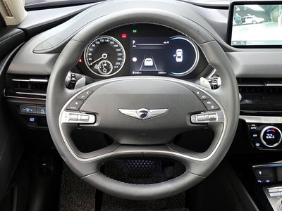 2024 Genesis G80 (RG3) thumbnail 13