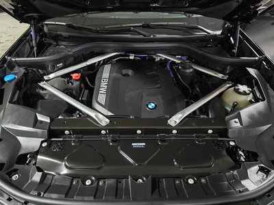 2025 BMW X7 photo 7