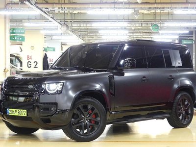 LAND ROVER DEFENDER - 4