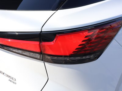 صورة مصغرة 76 لـ 2025 Lexus RX