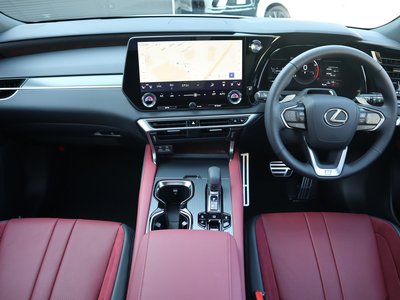 2025 Lexus RX 照片 8