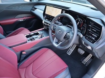 صورة مصغرة 48 لـ 2025 Lexus RX