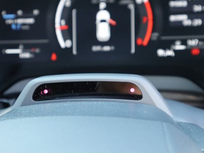 صورة مصغرة 30 لـ 2025 Lexus RX