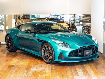 ASTON MARTIN DB12 - 6