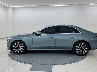 MERCEDES-BENZ E-CLASS - 5