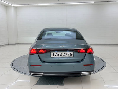 MERCEDES-BENZ E-CLASS - 3