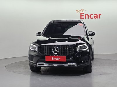 MERCEDES-BENZ GLB - 2