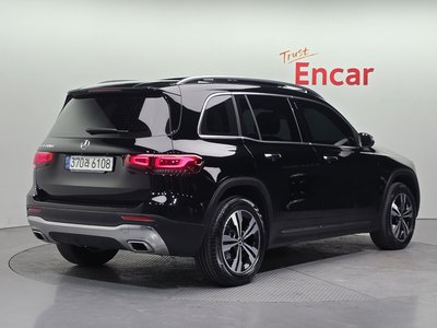 MERCEDES-BENZ GLB - 5