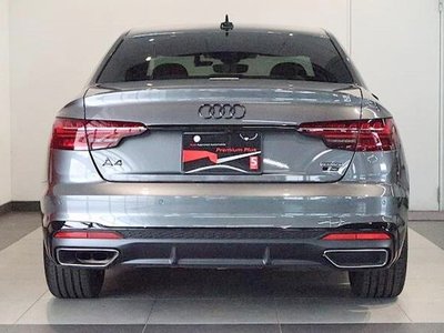 AUDI A4 - 5
