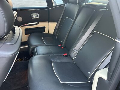 ROLLS ROYCE GHOST 2013 thumbnail 17