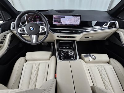 صورة 5 لـ 2025 BMW X5