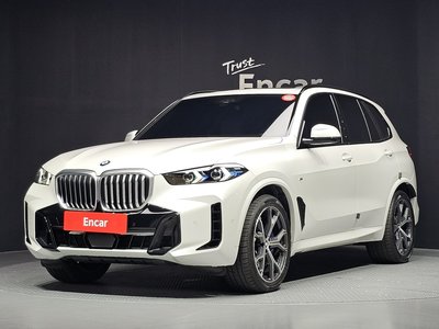 صورة 1 لـ 2025 BMW X5