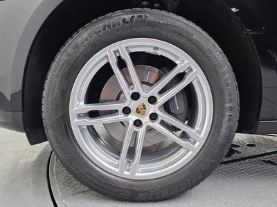 صورة 6 لـ 2019 Porsche MACAN