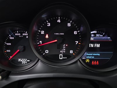 2019 Porsche MACAN thumbnail 11