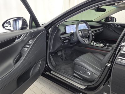 صورة 10 لـ 2024 Genesis G80