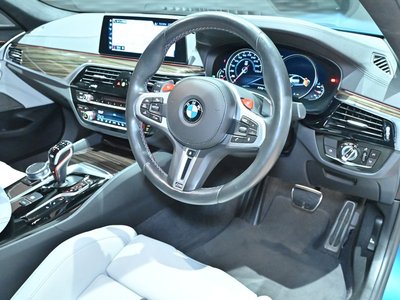 2020 BMW M5 缩略图 40