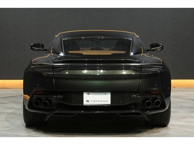 ASTON MARTIN DBS SUPERLEGGERA - 9