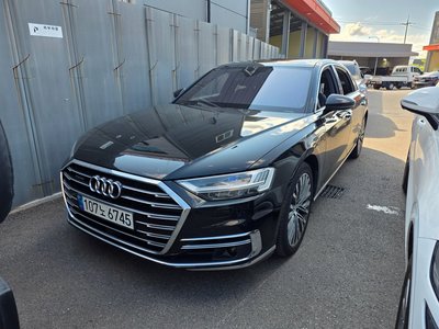 2021 AUDI A8 photo 1