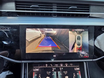 2021 AUDI A8 photo 9