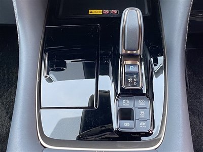 صورة مصغرة 31 لـ 2024 Toyota VELLFIRE