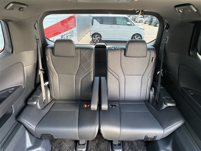 صورة مصغرة 13 لـ 2024 Toyota VELLFIRE