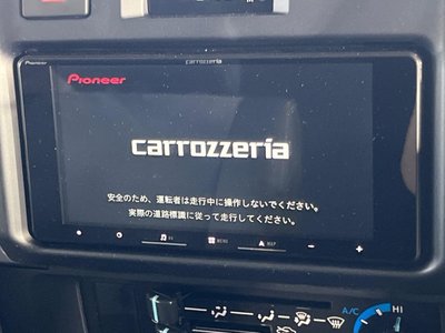 TOYOTA LAND CRUISER 70 - 3