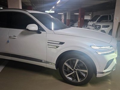 صورة 5 لـ 2025 Genesis GV80