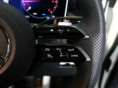 2025 Mercedes-BENZ GLC 缩略图 19