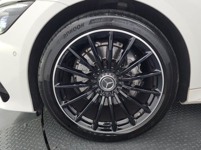 صورة 8 لـ 2021 Mercedes-BENZ GT AMG