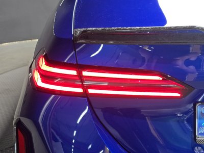 2025 BMW M5 照片 10