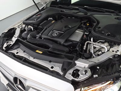 MERCEDES-BENZ E-CLASS - 7