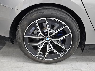 2025 BMW 5 SERIES photo 6