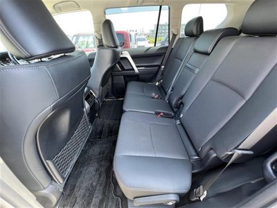 2023 Toyota LAND CRUISER PRADO — миниатюра 36
