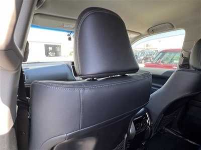 2023 Toyota LAND CRUISER PRADO — миниатюра 35