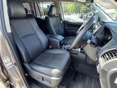 2023 Toyota LAND CRUISER PRADO — миниатюра 31