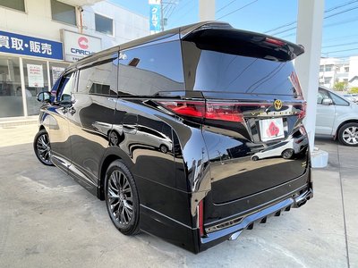 TOYOTA VELLFIRE - 2