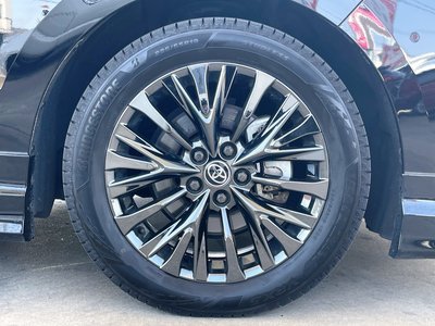TOYOTA VELLFIRE - 9