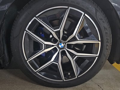 BMW 5 SERIES - 6