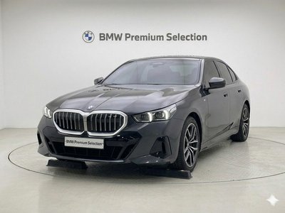 BMW 5 SERIES - 1