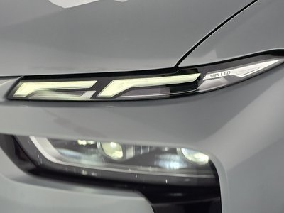 صورة 9 لـ 2024 BMW X7