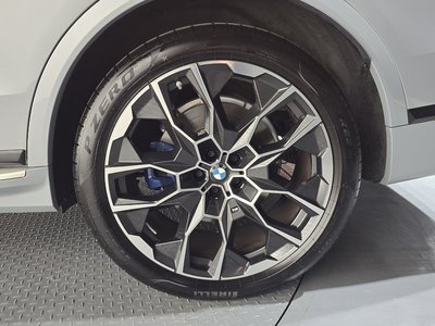 صورة 8 لـ 2024 BMW X7