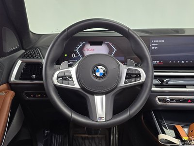 2024 BMW X7 — миниатюра 20
