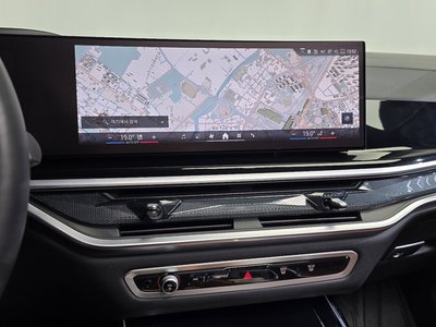2024 BMW X7 — миниатюра 19