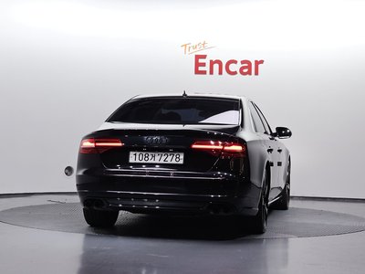AUDI A8 - 3