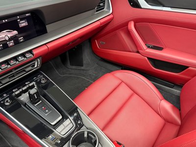 2020 Porsche 911 — миниатюра 16
