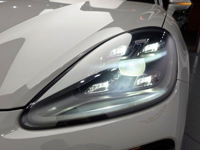 PORSCHE CAYENNE - 10