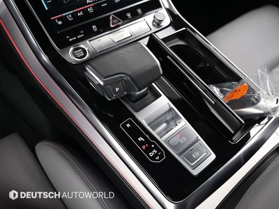 صورة 9 لـ 2023 AUDI Q8