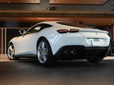 2022 FERRARI ROMA — фото 10