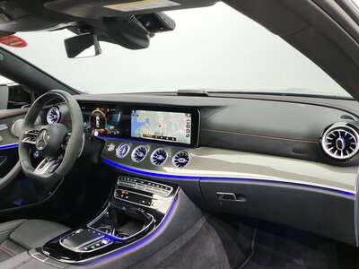 MERCEDES-BENZ E-CLASS - 5